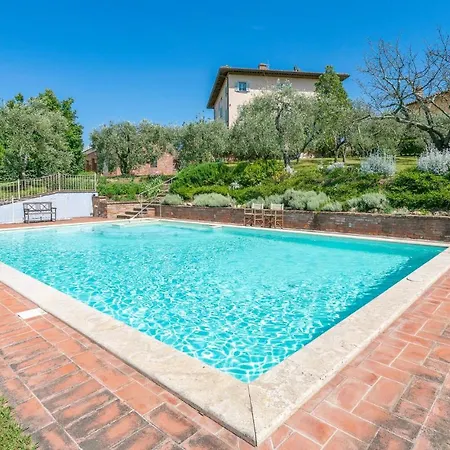 Le Selve Apartment